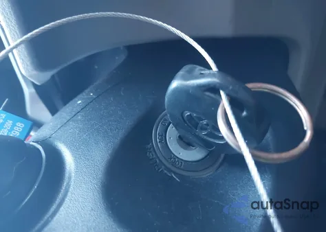 2013 Toyota 4Runner Sr5 z USA, uszkodzony, nr VIN JTEZU5JR7D5054048